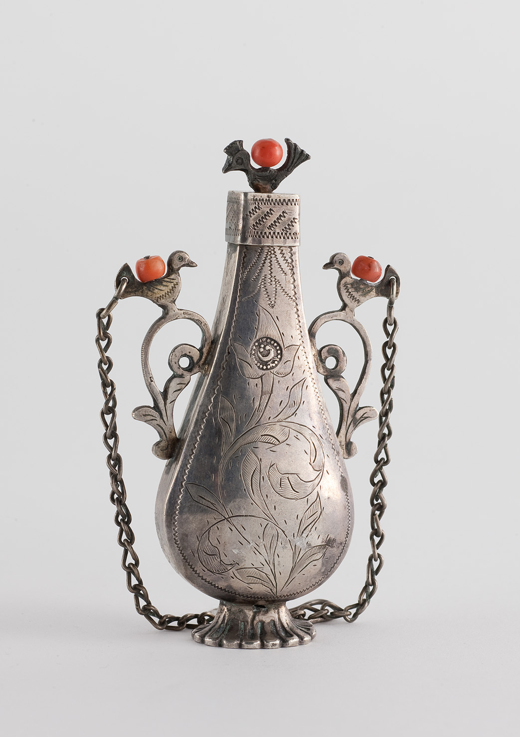 Flacon a khol Algérie 19ème siècle Argent corail Dépôt MMM au Mucem © Mucem