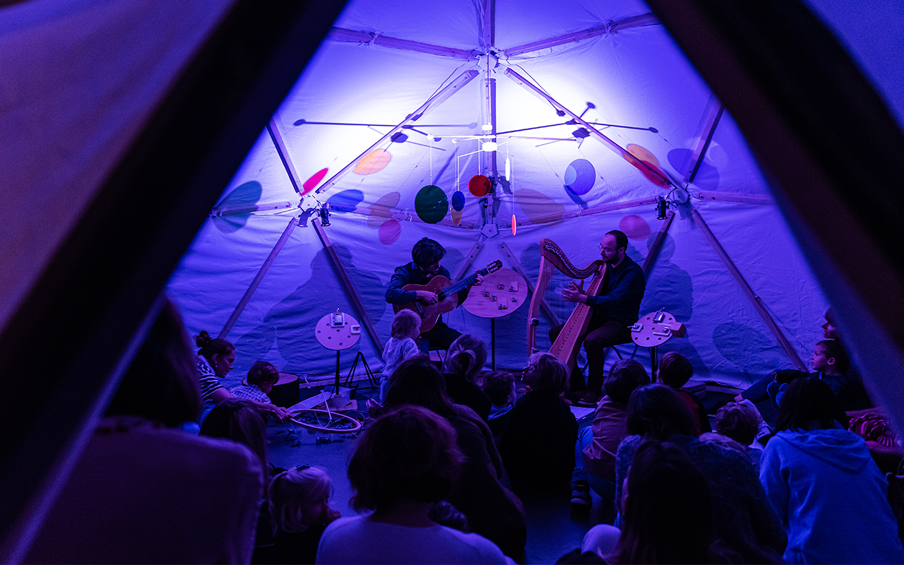 Elle tourne © Marie Martinez